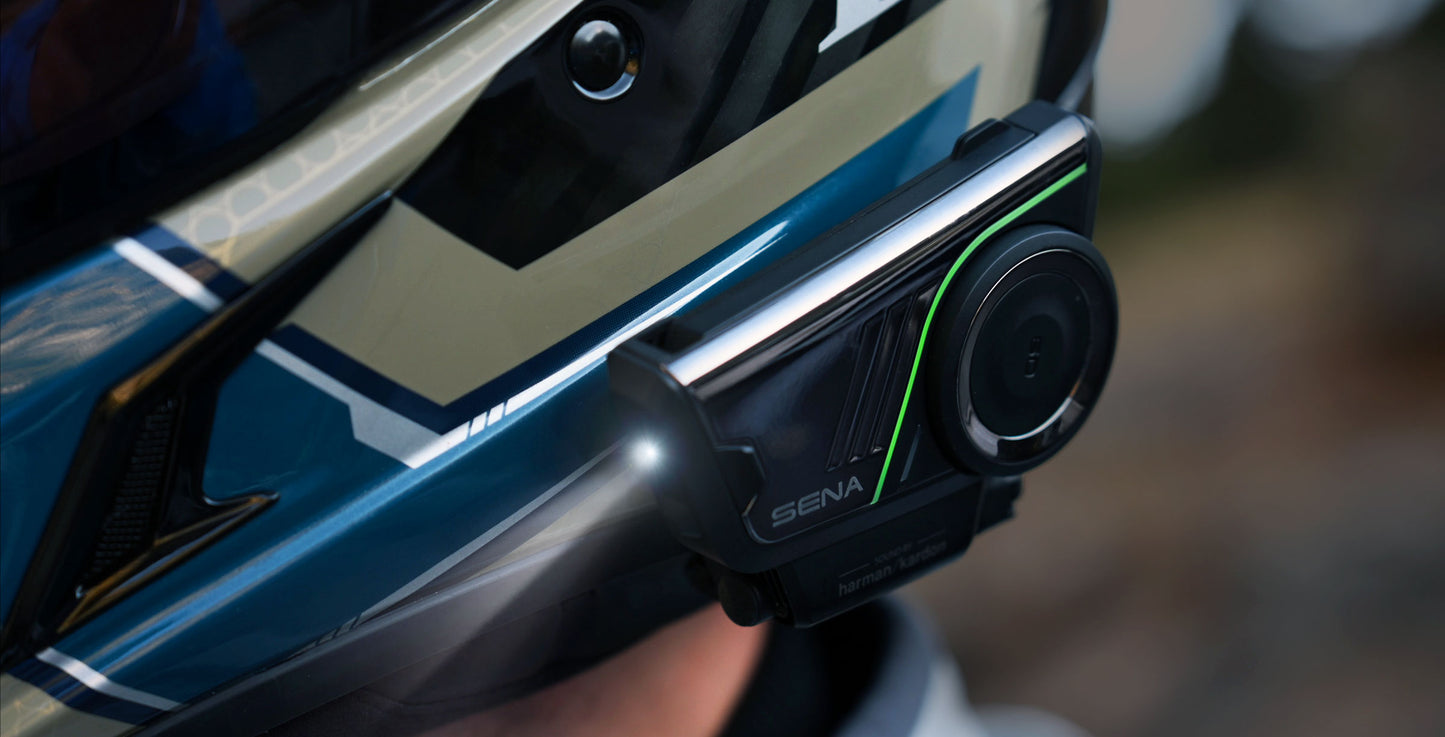 60S Motorcycle Communication System with SOUND BY Harman Kardon