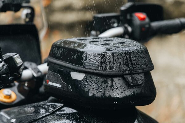 PRO Micro WP tank bag 4 l. Waterproof.
