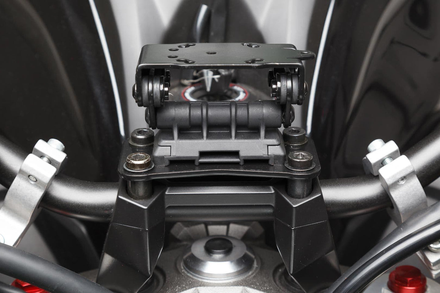 Sw Motech Support Gps Quick-Lock. Noir. Choc Absorbent Kawasaki Z800 2016