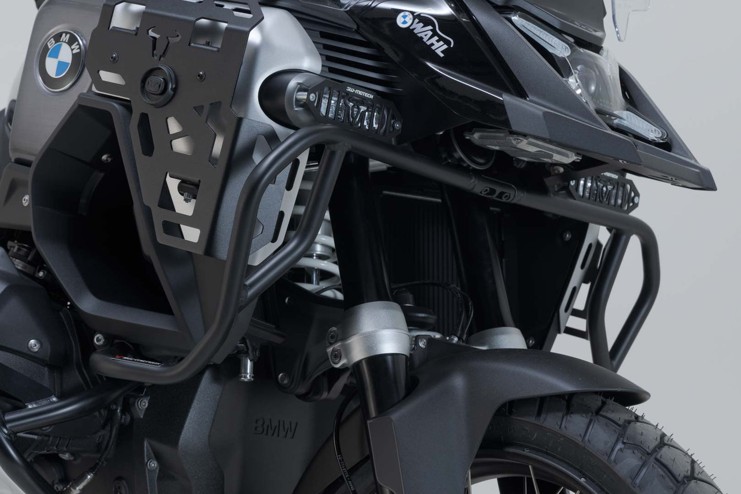 Upper crash bar Black. BMW R 1300 GS Adventure (24-). For OEM SBL.