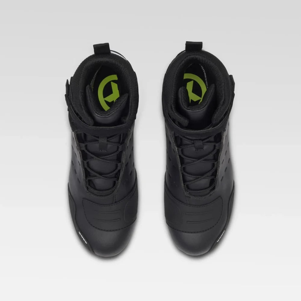 X-ROAD H2OUTBlack