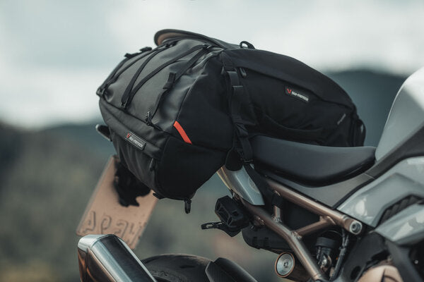 Sw Motech Sacoche De Selle PRO Cargobag. 1680D Nylon Balistique. Noir/Antracite. 50 L.