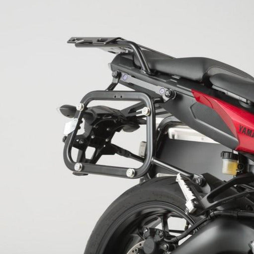 Sw Motech Support Valises EVO. Noir. Yamaha Mt-09 Tracer (14-).