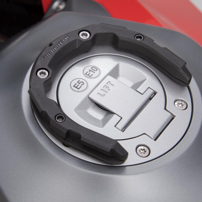 SW MOTECH Anneau de reservoir PRO. Noir. Suzuki V-Strom 1000 (14-19) / 1050 (19-).