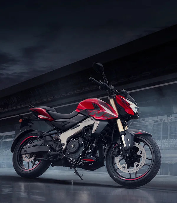 BAJAJ MOTO PULSAR NS400 Z NOIR ROUGE